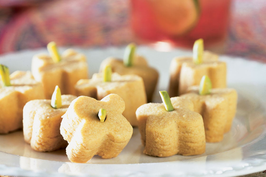 Nan-e Nokhodchi – Persian Chickpea-Flour Cookies with Pistachio and Cardamom