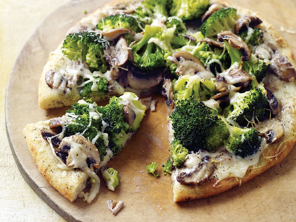 White Pizza with Broccoli and Mushrooms Recipe
