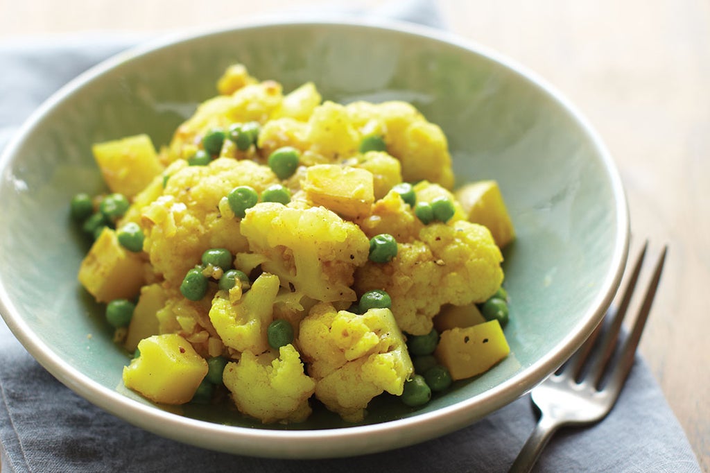 Curried Potatoes with Cauliflower and Peas Recipe