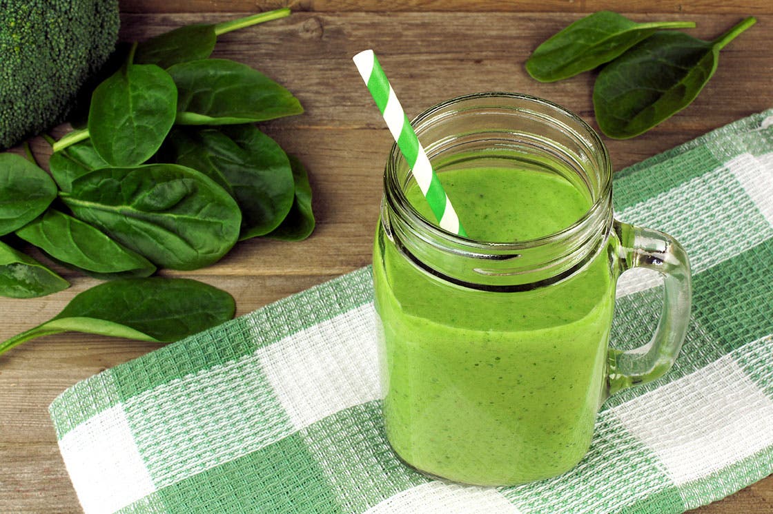 Cara Membuat Smoothie Hijau yang Lezat | Ide Sarapan Vegetarian