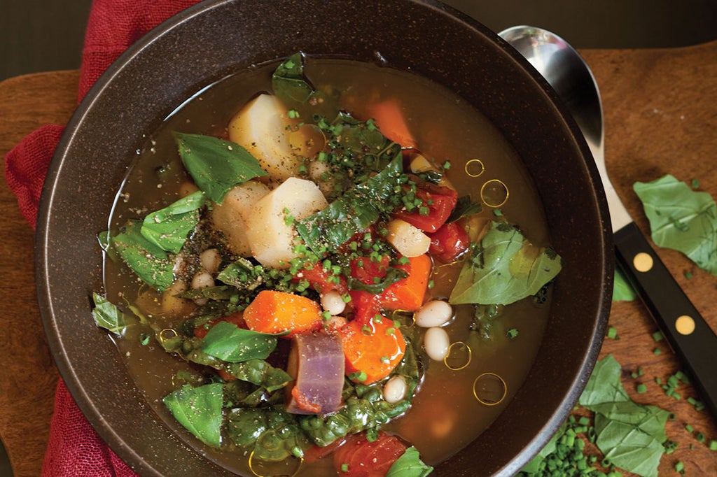 Tuscan Kale and Carrot Soup Recipe