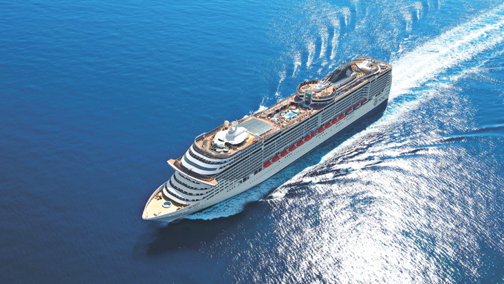 cruiseship None