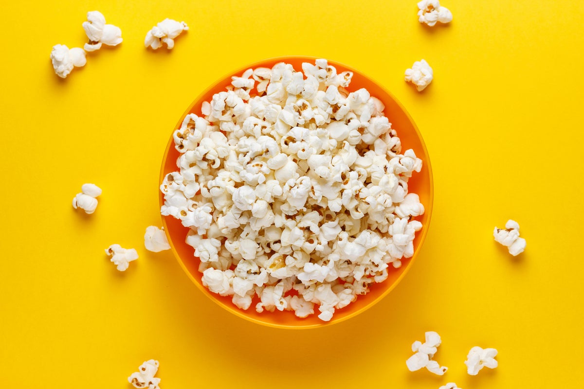 How to Make Popcorn Without a Popcorn Popper