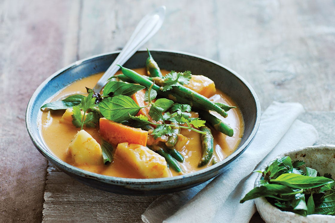 Sweet potato and store green bean curry