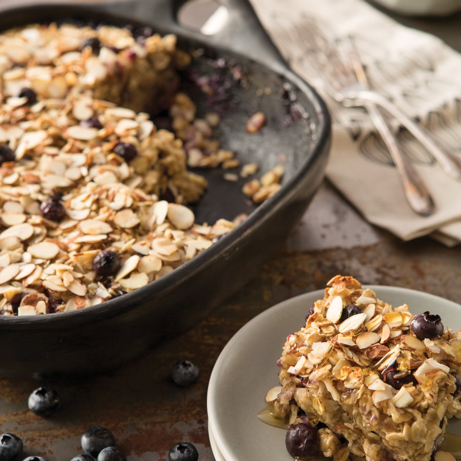 Baked Oatmeal With Berries and Almonds Recipe - NYT Cooking