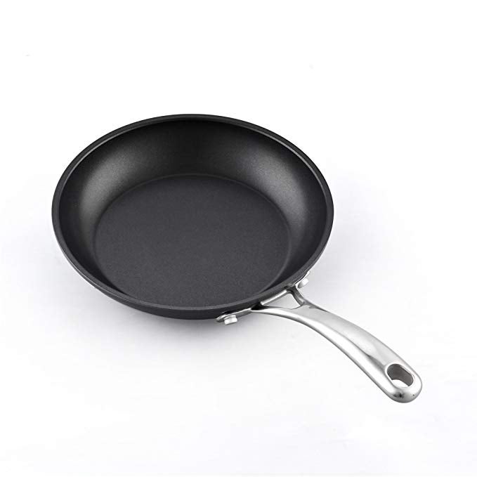 Nordic Ware Italian Frittata and Omelette Pan, 8.4 Inches, Non-Stick