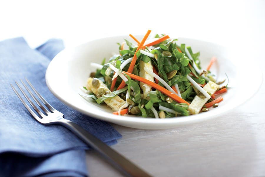 Spicy Asian Spinach Salad with Toasted Pumpkin Seeds