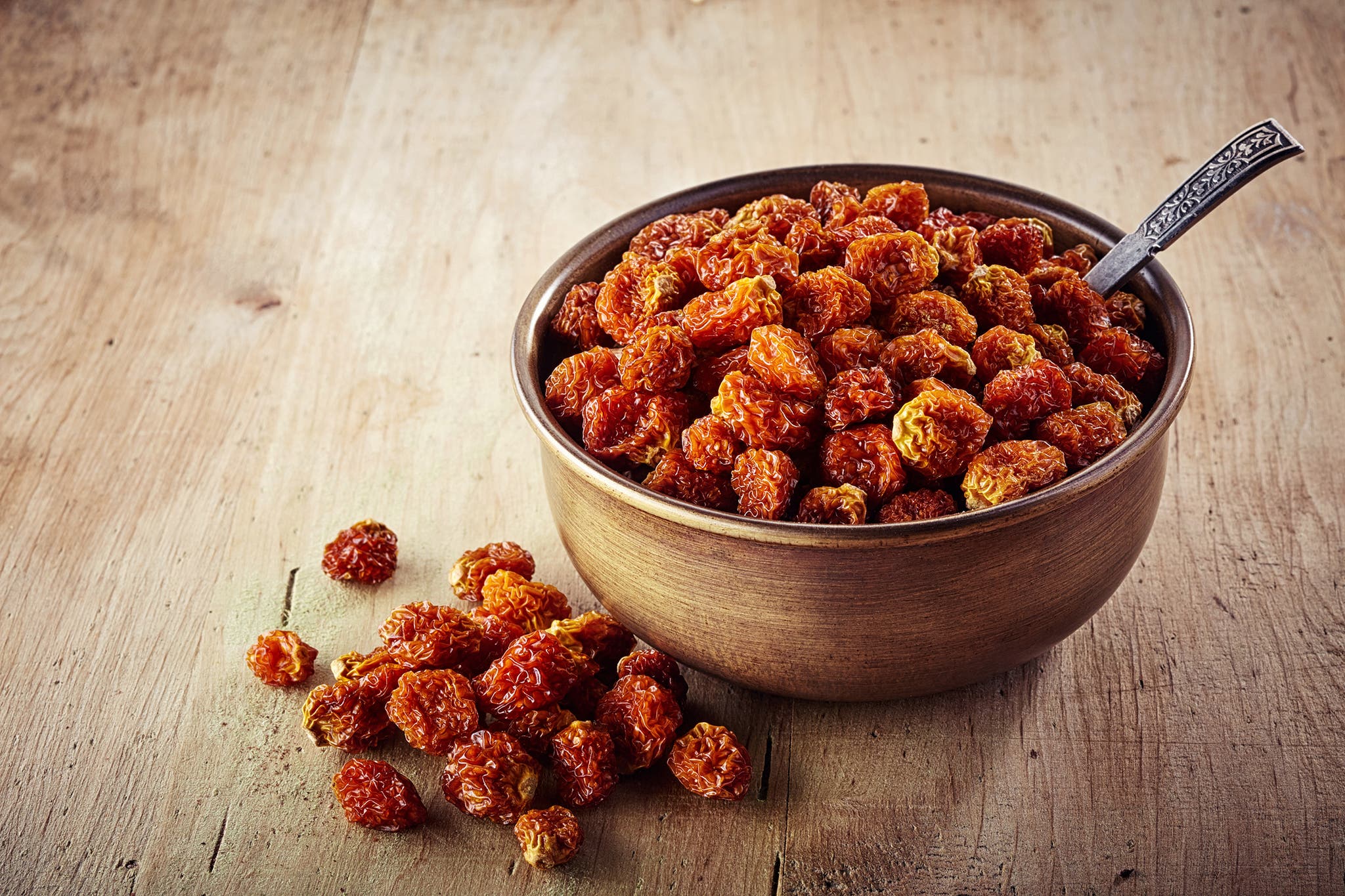 Dried goldenberries contain impressive amounts of vitamin C